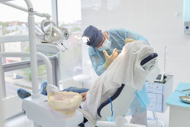 Best Dentist for Tooth Abscess  in Hueytown, AL